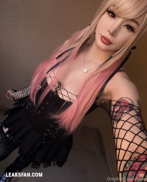 Lynie Nicole - 2