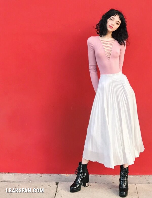 Mina Bina - 2