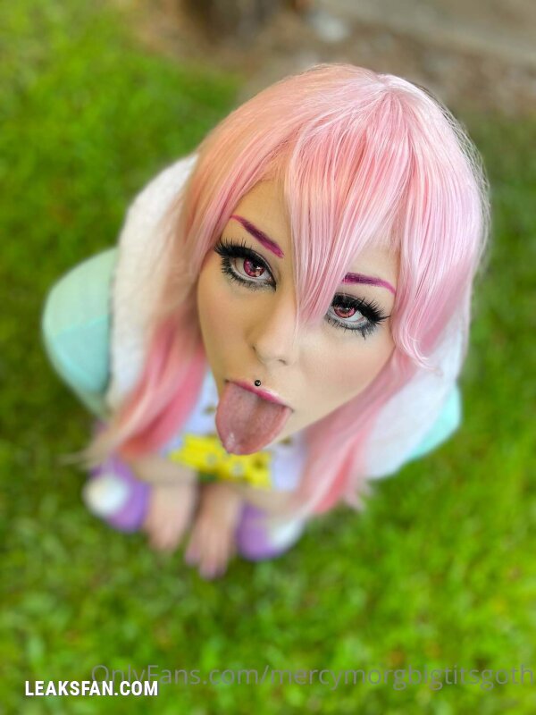 mercymorgbigtitsgoth super sonico - 0