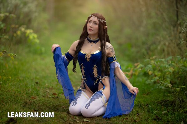 Luxlo Cosplay - Arwen Lewd - 28