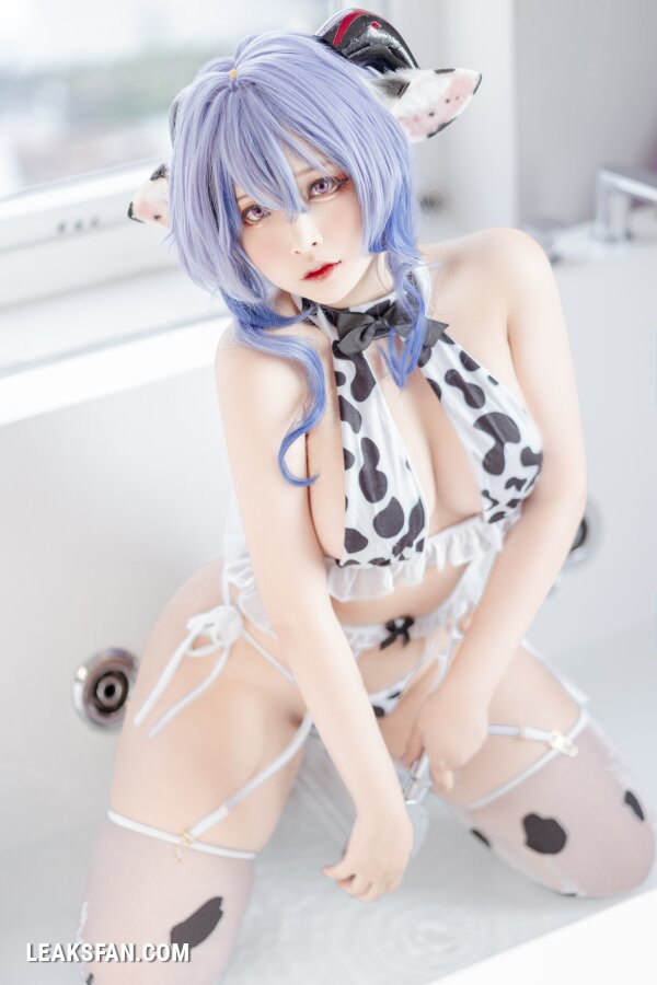 sayomomo - Ganyu Cow - 11