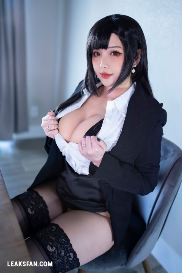 Hana Bunny - Senate Tifa (Final Fantasy) - 1