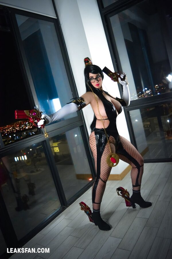 Lucy Langley - Bayonetta - 20