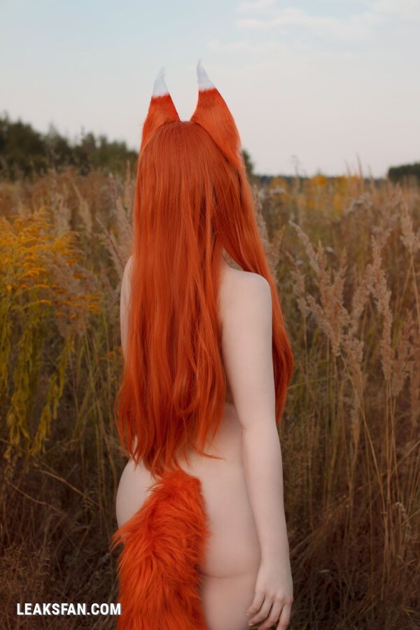 Caticornplay - Holo (Spice and Wolf) - 2