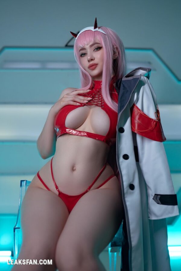 Alina Becker - Zero Two Swimsuit (Darling In The Franxx) - 2