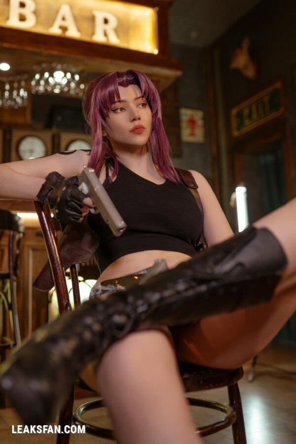 Alina Becker - Revy (Black Lagoon) - 2