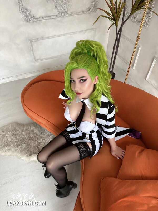 Kaya Nilson - Beetlejuice - 2