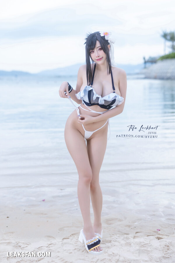 Byoru - Tifa Bikini - 2