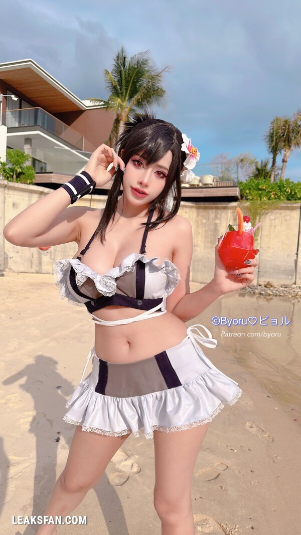 Byoru - Tifa Bikini - 1