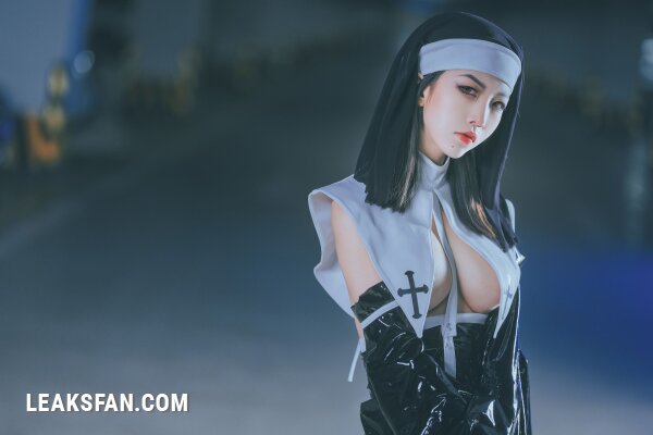 Shui Miao Aqua - Nurse &amp;amp; Nun - 2