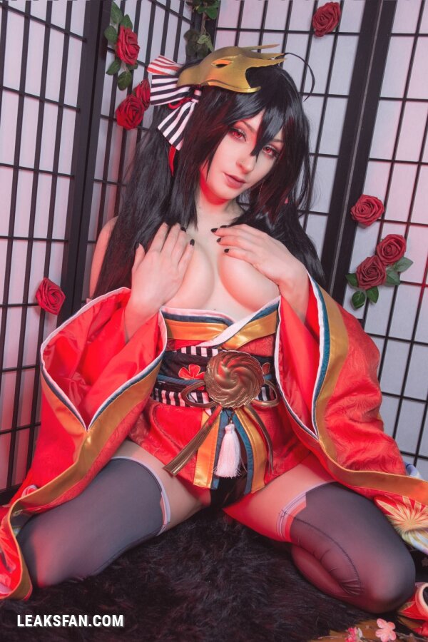 Shiro Kitsune - Taihou (Azur Lane ) - 2