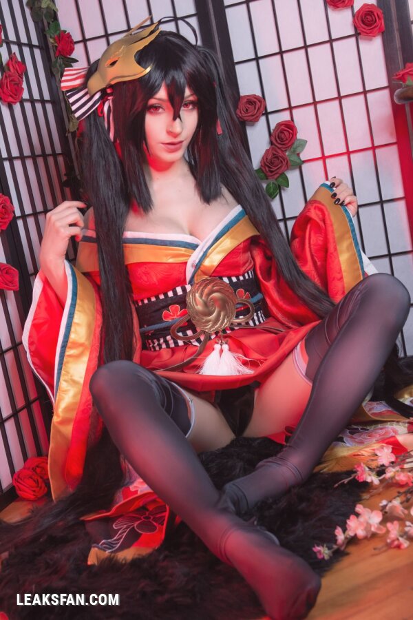 Shiro Kitsune - Taihou (Azur Lane ) - 2