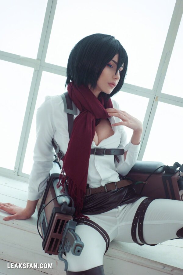 Lady Oichi - Mikasa Lencery (Shingeki No Kyojin) - 2