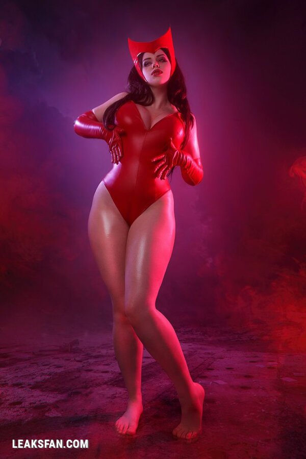 Alice - Scarlet Witch (Marvel/Avengers) - 1