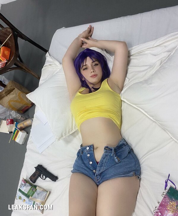 Misato Katsuragi Cosplay - Jyu San - 1