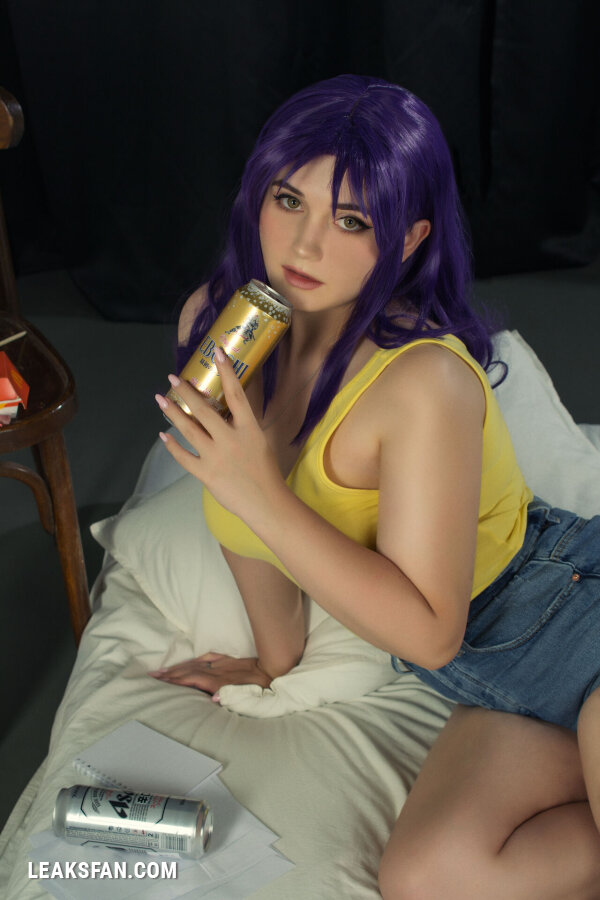 Misato Katsuragi Cosplay - Jyu San - 1