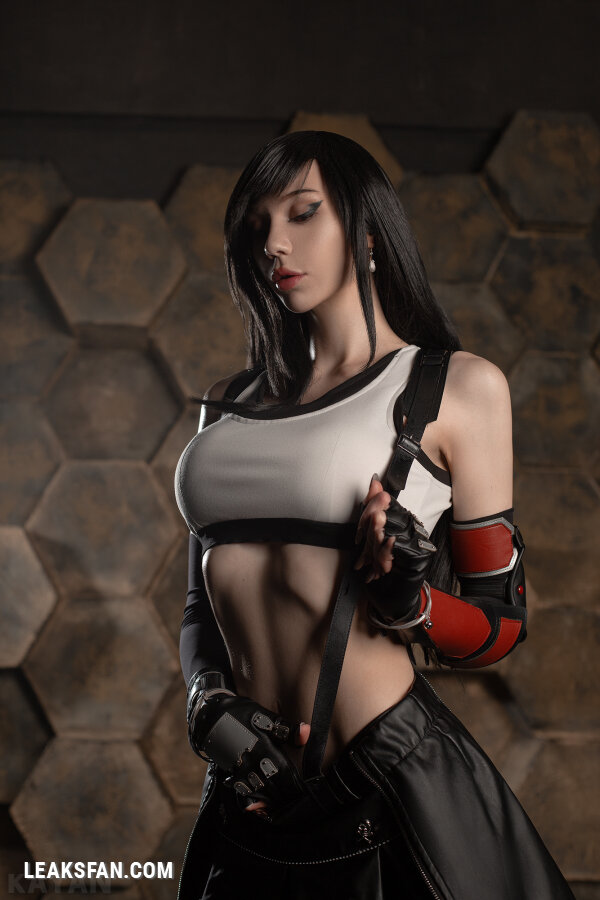 Kaya Nilson - Tifa - 2