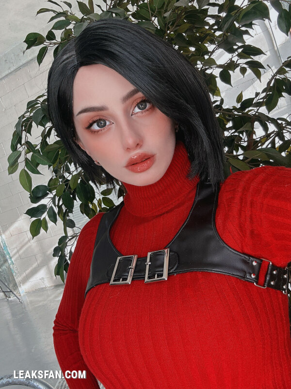 Fishy - Ada Wong - 1