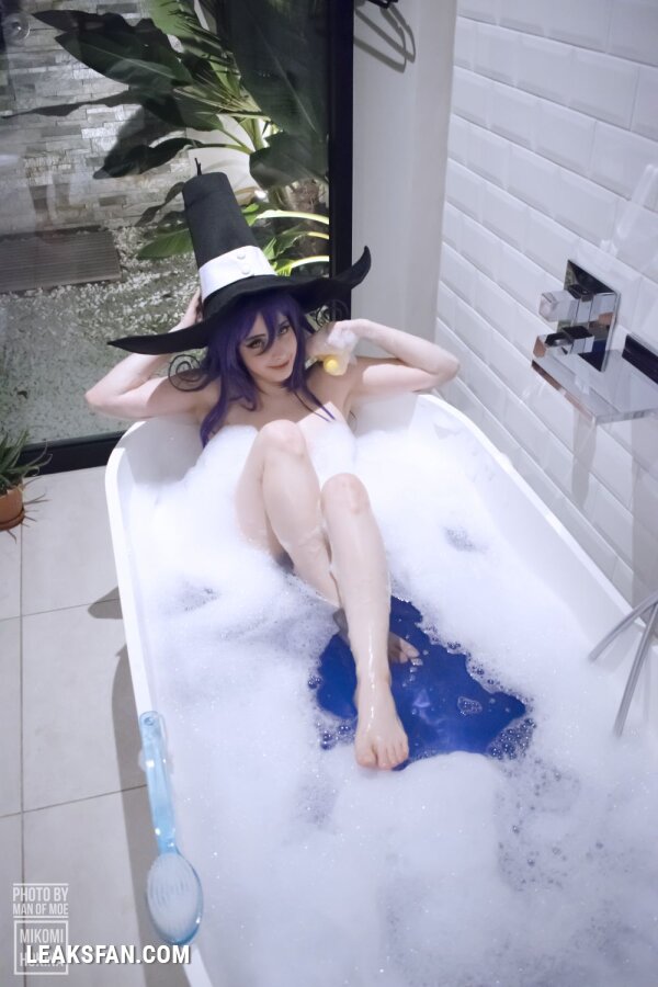 Mikomi Hokina - Blair Bathroom (Soul Eater) - 2