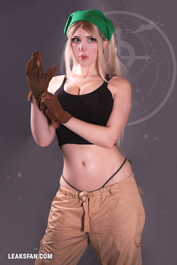 Tina Kinz - Winry - 1