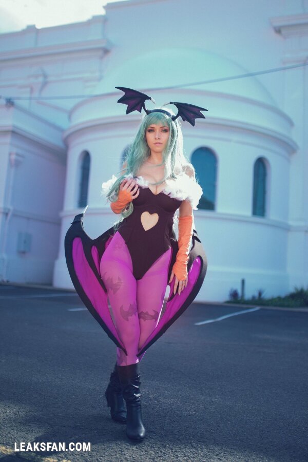 Amy Thunderbolt as Morrigan Aensland - 0