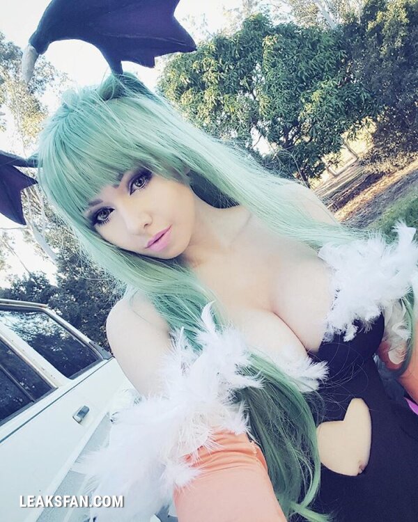 Amy Thunderbolt as Morrigan Aensland - 1