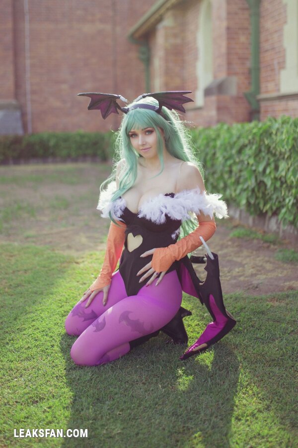 Amy Thunderbolt as Morrigan Aensland - 2