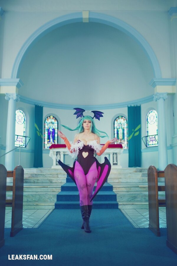 Amy Thunderbolt as Morrigan Aensland - 0