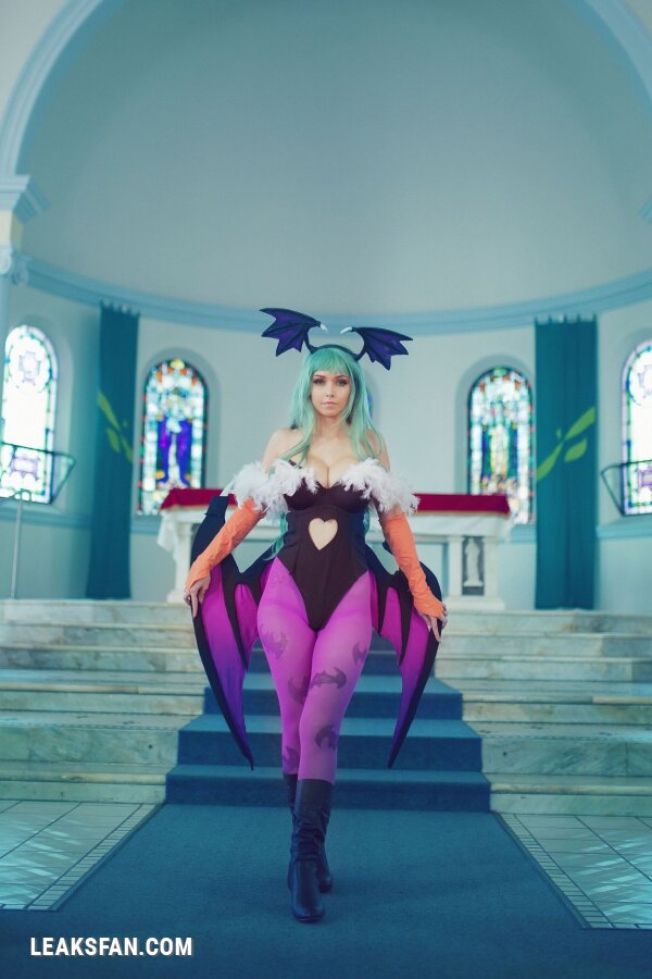 Amy Thunderbolt as Morrigan Aensland - 1