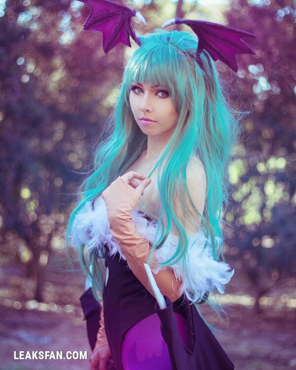 Amy Thunderbolt as Morrigan Aensland - 0