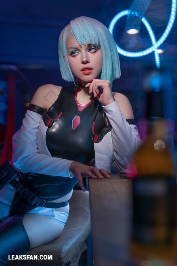 Shirogane sama - Lucy(Cyberpunk Edgerunners) - 2