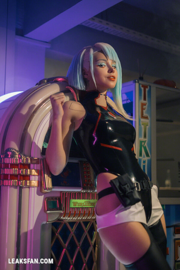 Shirogane-sama - Lucy (Cyberpunk) - 1