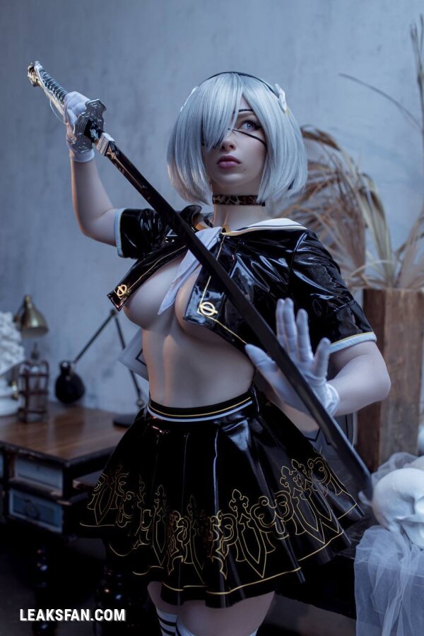 Lady Melamori - 2B - 1