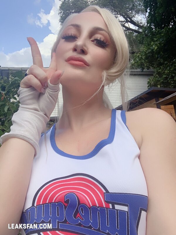 Holly Wolf - Lola Bunny - 2