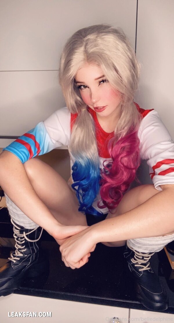 Belle Delphine - Harley Quinn - 2