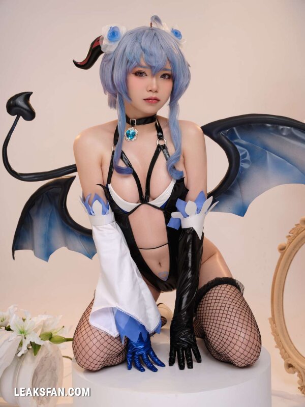 ZinieQ - Ganyu Succubus - 1