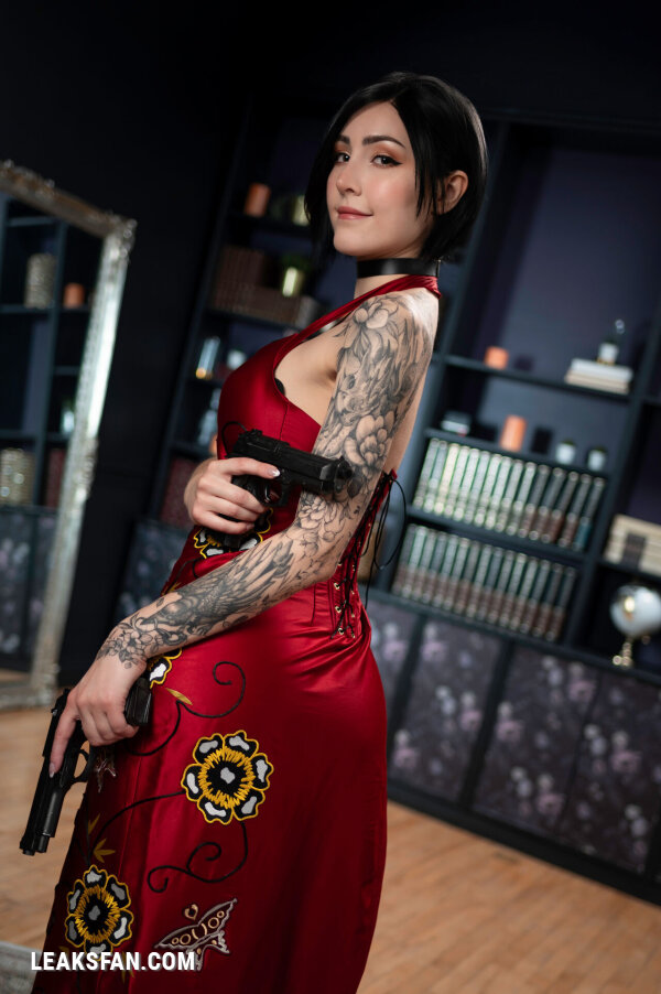 Luxlo - Ada Wong - 8