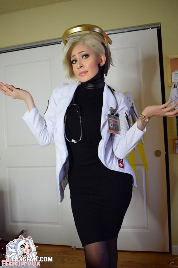 Felicia Vox - Doctor Ziegler - 7