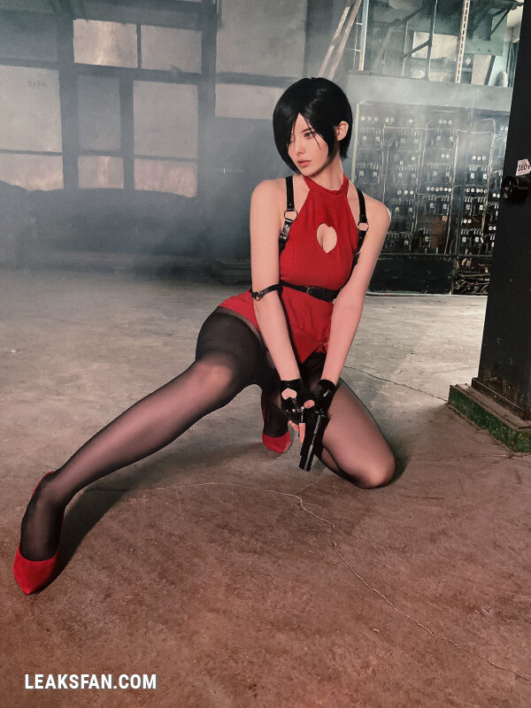 Vinnegal - Ada Wong - 2