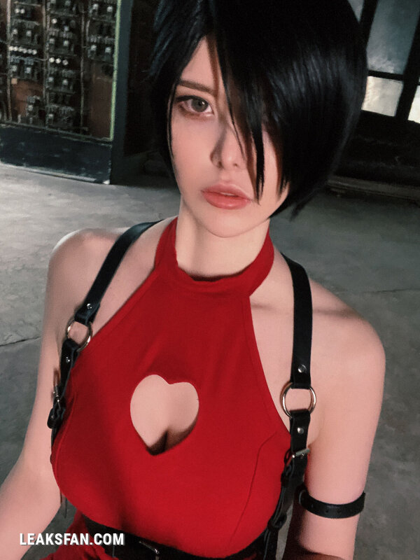 Vinnegal - Ada Wong - 2