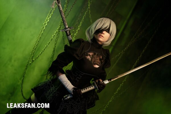 Carry Key - 2B (Nier Automata) - 1