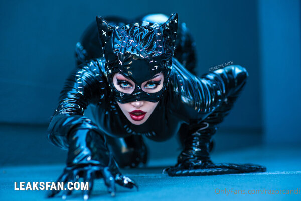 Razor Candi - Catwoman - 0