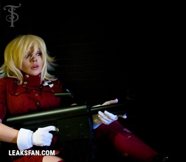 Seras Victoria (Hellsing) by Brittany Bors. - 1