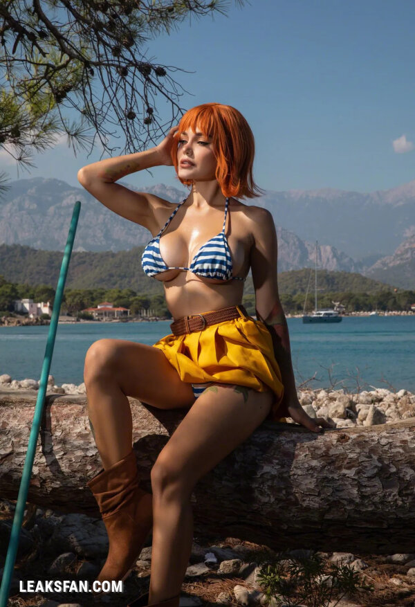 Kalinka Fox - Nami - 0