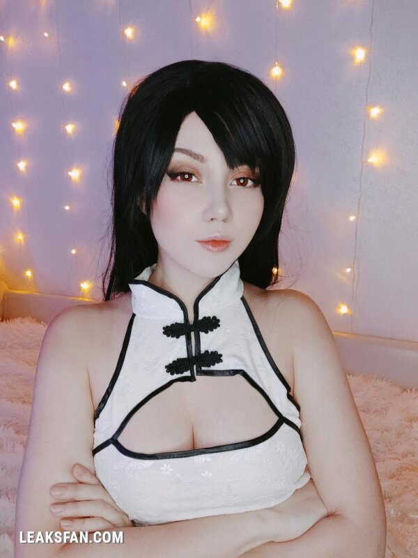 Anastasia Komori - Tifa - 0