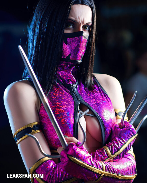 Mileena Cosplay by Anastasia Vvedenskaya - 1