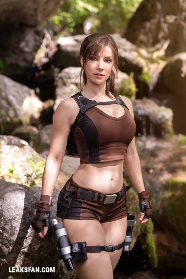 Enji Night - Lara Croft - 2