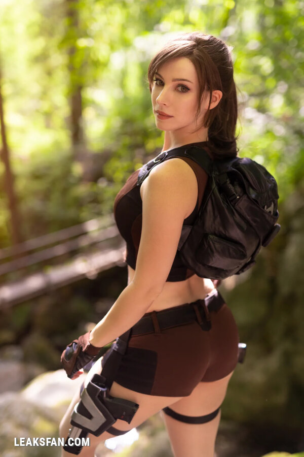 Enji Night - Lara Croft - 0