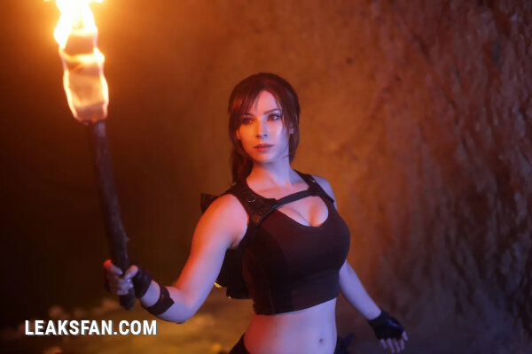 Enji Night - Lara Croft - 2