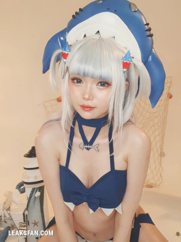 ZinieQ - Gawr Gura Swimsuit - 17